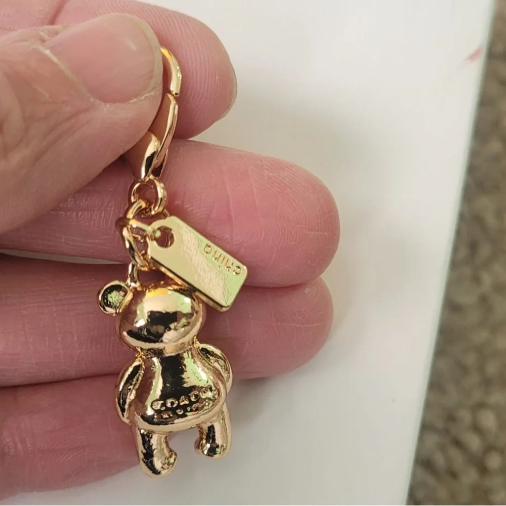 Coach bear keycharm